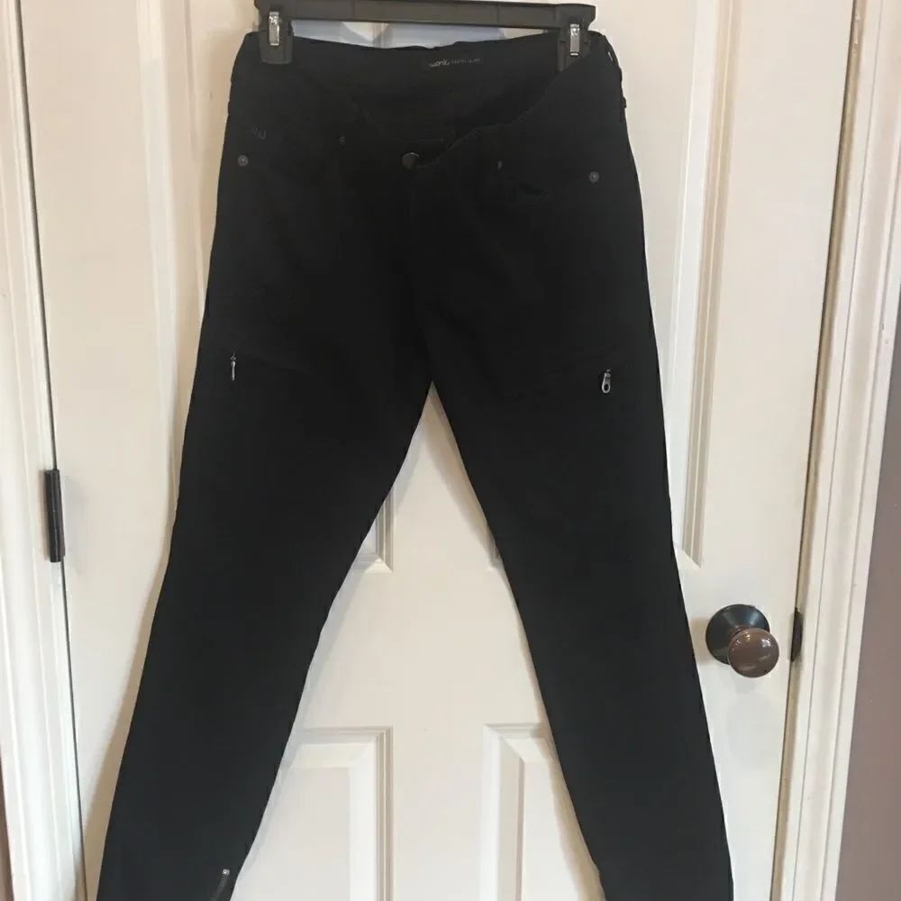 Work Custom size 28 black distressed jeans straight leg zipper ankle